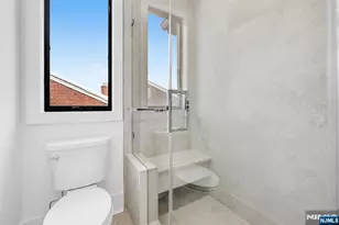 25 Garden Pl A, Edgewater, NJ 07020 - Photo 23