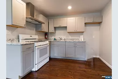 21 Dodd Street, East Orange, NJ 07017 - Photo 3