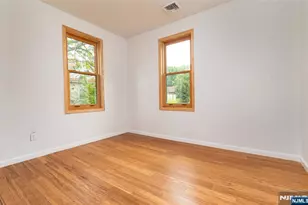 21 Dodd St, East Orange, NJ 07017 - Photo 17