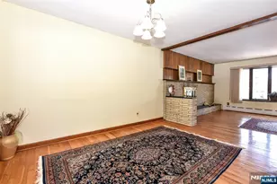 110 Lakeshore Dr, Oakland, NJ 07436 - Photo 11