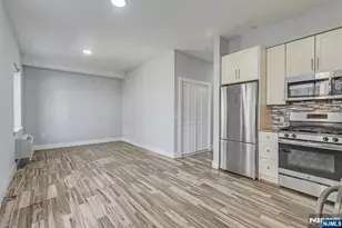 424 Whiton Street 301, Jersey City, NJ 07304 - Photo 1