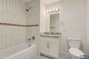 424 Whiton Street 301, Jersey City, NJ 07304 - Photo 7