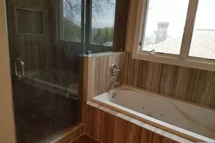 64 W Harwood Terrace B, Palisades Park, NJ 07650 - Photo 7