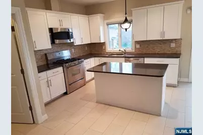 64 W Harwood Terrace B #B, Palisades Park, NJ 07650 - Photo 9