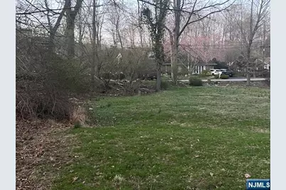 18 Lake Road, Upper Saddle River, NJ 07458 - Photo 9