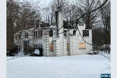 18 Lake Road, Upper Saddle River, NJ 07458 - Photo 3