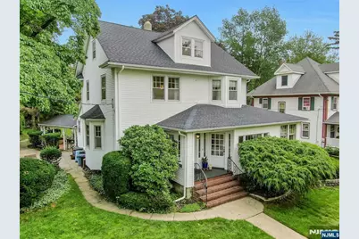 694 Lotus Avenue, Oradell, NJ 07649 - Photo 47