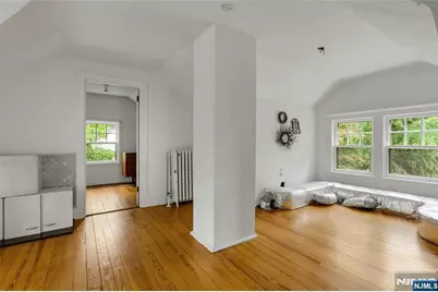 694 Lotus Avenue, Oradell, NJ 07649 - Photo 31