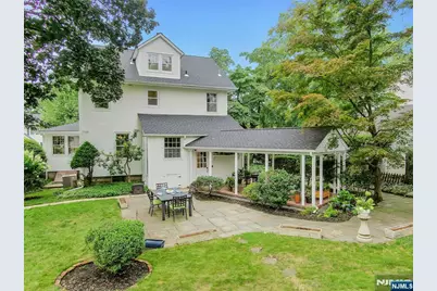 694 Lotus Avenue, Oradell, NJ 07649 - Photo 37