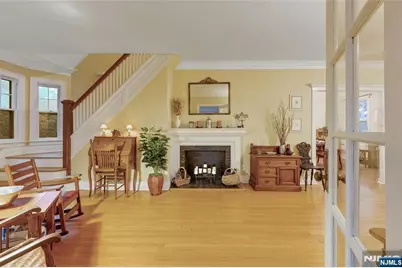 694 Lotus Avenue, Oradell, NJ 07649 - Photo 5