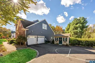 134 Arthur Ct, Mahwah, NJ 07430 - Photo 35