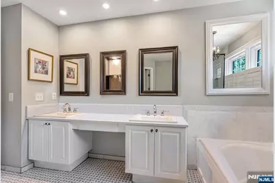 134 Arthur Court, Mahwah, NJ 07430 - Photo 19