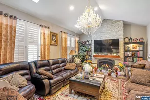 134 Arthur Ct, Mahwah, NJ 07430 - Photo 11