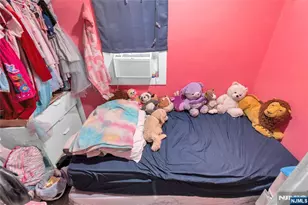 38 Harrison Pl, Clifton, NJ 07011 - Photo 17