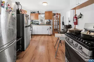 38 Harrison Pl, Clifton, NJ 07011 - Photo 25