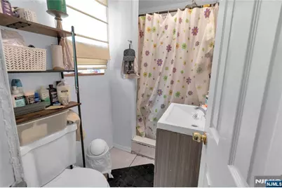 38 Harrison Place, Clifton, NJ 07011 - Photo 15