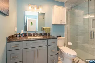 120 Willard Street 14, Pompton Lakes, NJ 07442 - Photo 5