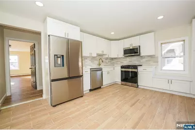 69 Ross Avenue 2 #2, Hackensack, NJ 07601 - Photo 5