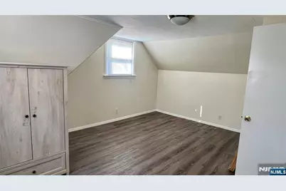 228 Philip Avenue, Elmwood Park, NJ 07407 - Photo 15