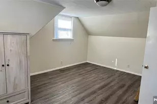 228 Philip Ave, Elmwood Park, NJ 07407 - Photo 13