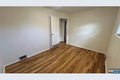 228 Philip Avenue, Elmwood Park, NJ 07407 - Photo 11