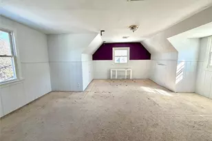 37-27 Hale Pl, Fair Lawn, NJ 07410 - Photo 9