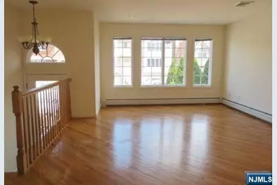 2345 Franklin Street B #B, Fort Lee, NJ 07024 - Photo 3