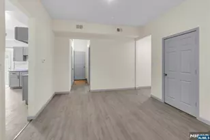 183 6th Street 181, Newark, NJ 07107 - Photo 17