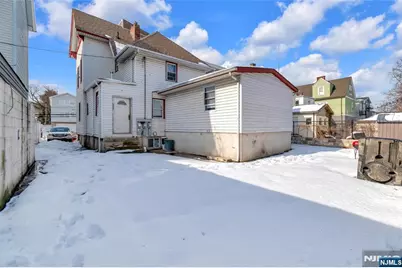 183 6th Street 181 #181, Newark, NJ 07107 - Photo 3