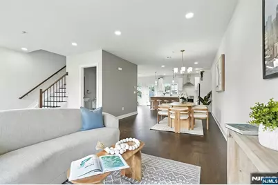 194 Canterbury Avenue, North Arlington, NJ 07031 - Photo 9