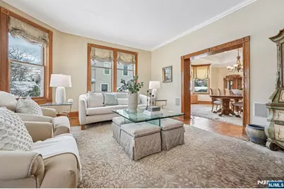 328 Carmita Avenue, Rutherford, NJ 07070 - Photo 9