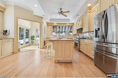 328 Carmita Avenue, Rutherford, NJ 07070 - Photo 13