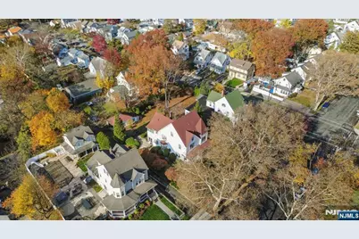 328 Carmita Avenue, Rutherford, NJ 07070 - Photo 39
