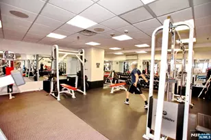 100 Old Palisade Road 1013, Fort Lee, NJ 07024 - Photo 35