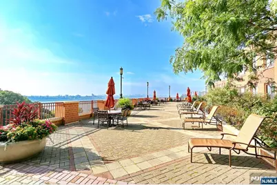 100 Old Palisade Road 1013 #1013, Fort Lee, NJ 07024 - Photo 31