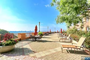 100 Old Palisade Road 1013, Fort Lee, NJ 07024 - Photo 31