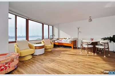 100 Old Palisade Road 1013 #1013, Fort Lee, NJ 07024 - Photo 17