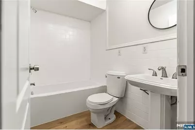 18 Kinney Street, Newark, NJ 07102 - Photo 11