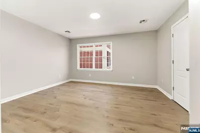 18 Kinney Street, Newark, NJ 07102 - Photo 9