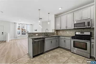 25 Veterans Drive, Wood Ridge, NJ 07075 - Photo 7