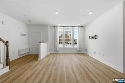 25 Veterans Drive, Wood Ridge, NJ 07075 - Photo 3