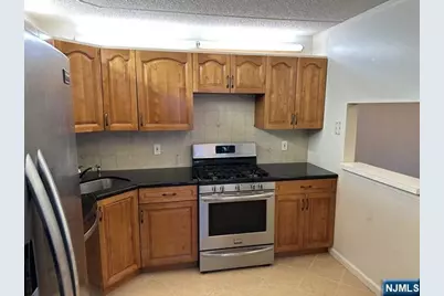 126 Raintree Lane, Mahwah, NJ 07430 - Photo 7