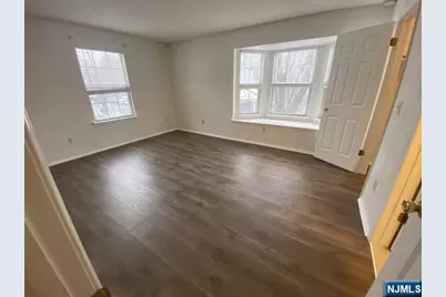 126 Raintree Lane, Mahwah, NJ 07430 - Photo 9