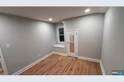 86 N Walnut Street, Ridgewood, NJ 07450 - Photo 13