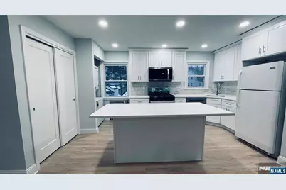 86 N Walnut Street, Ridgewood, NJ 07450 - Photo 5