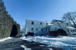 86 N Walnut St, Ridgewood, NJ 07450 - Photo 3