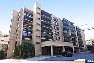 555 Gorge Road 3B, Cliffside Park, NJ 07010 - Photo 1