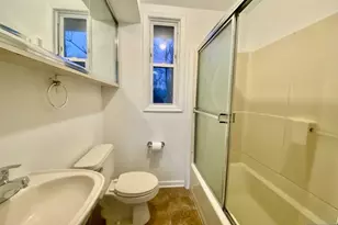 250 Chase Ave 2, Lyndhurst Township, NJ 07071 - Photo 13