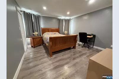 188 Teaneck Road, Ridgefield Park, NJ 07660 - Photo 9