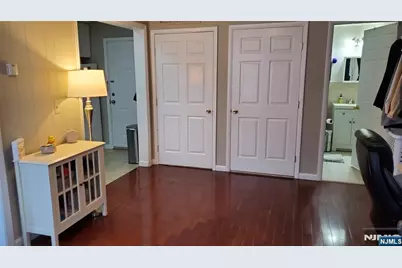 662 Bloomfield Avenue, Verona, NJ 07044 - Photo 3